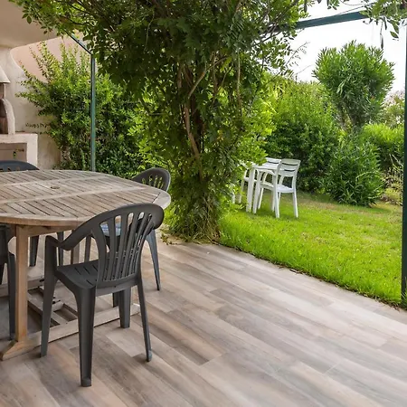 Bord De Mer Santa Giulia Apartment *